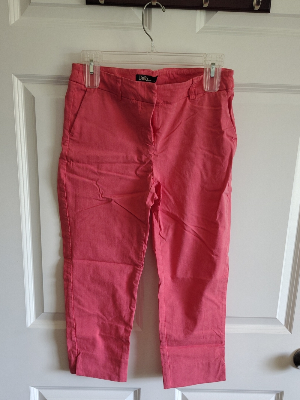 Dalia Coral Pink Ankle Cropped Pants